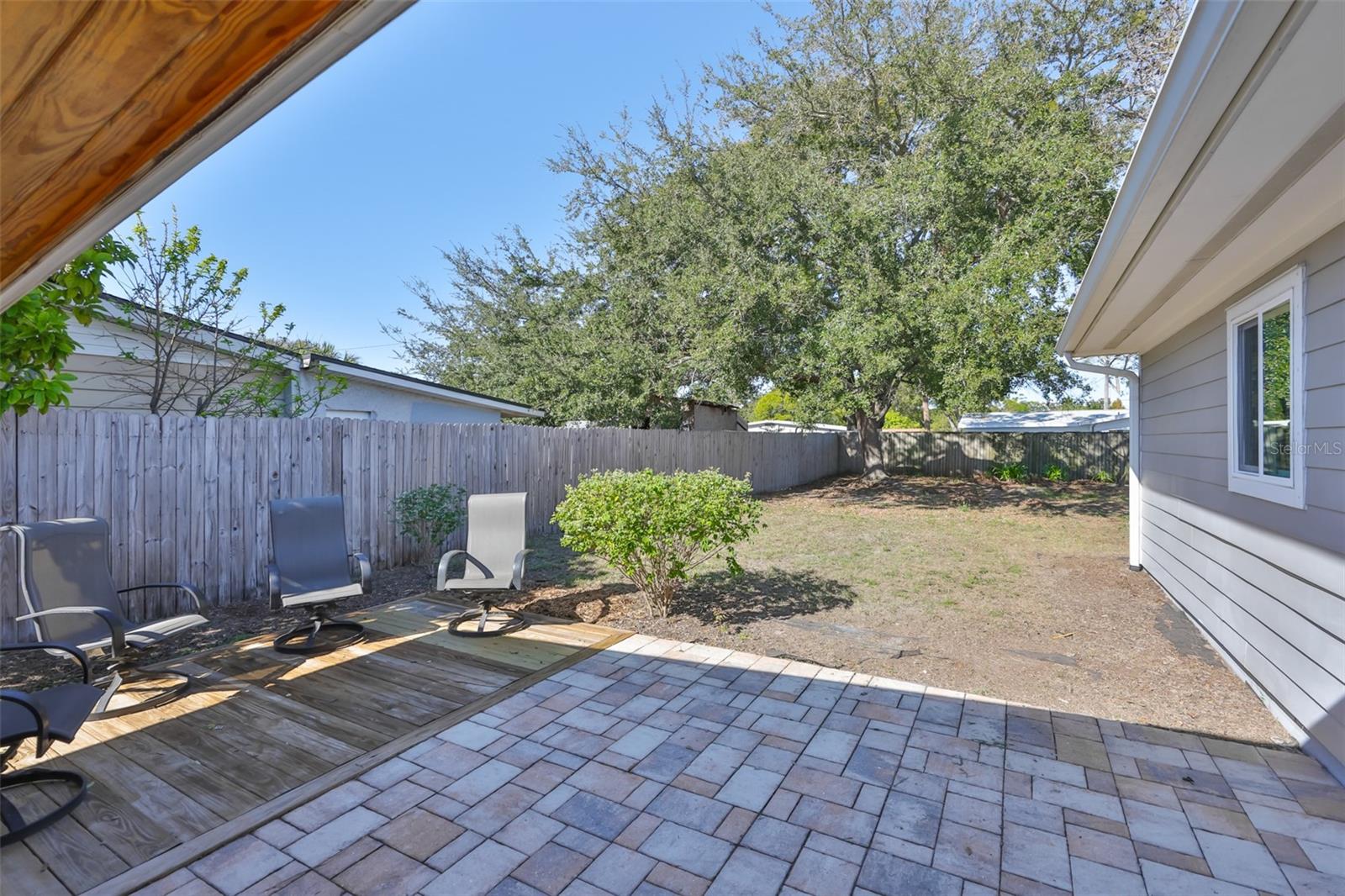 ALTA VISTA TRACTS - Residential