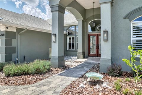 A home in PARRISH