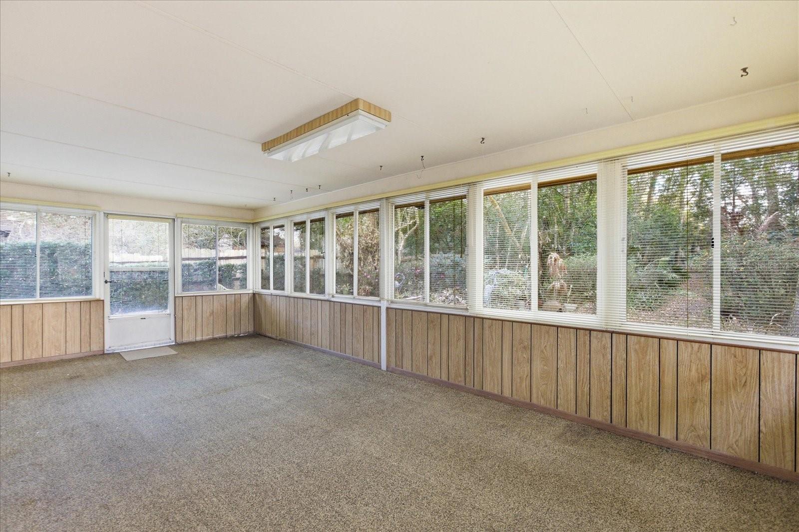 FLORAL HEIGHTS - Residential