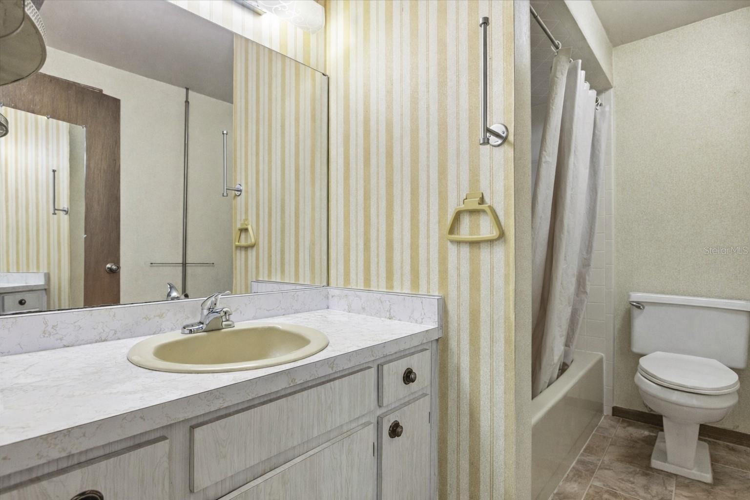 FLORAL HEIGHTS - Residential