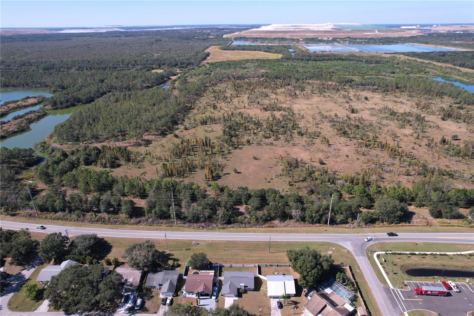 LAKES 01 - Residential