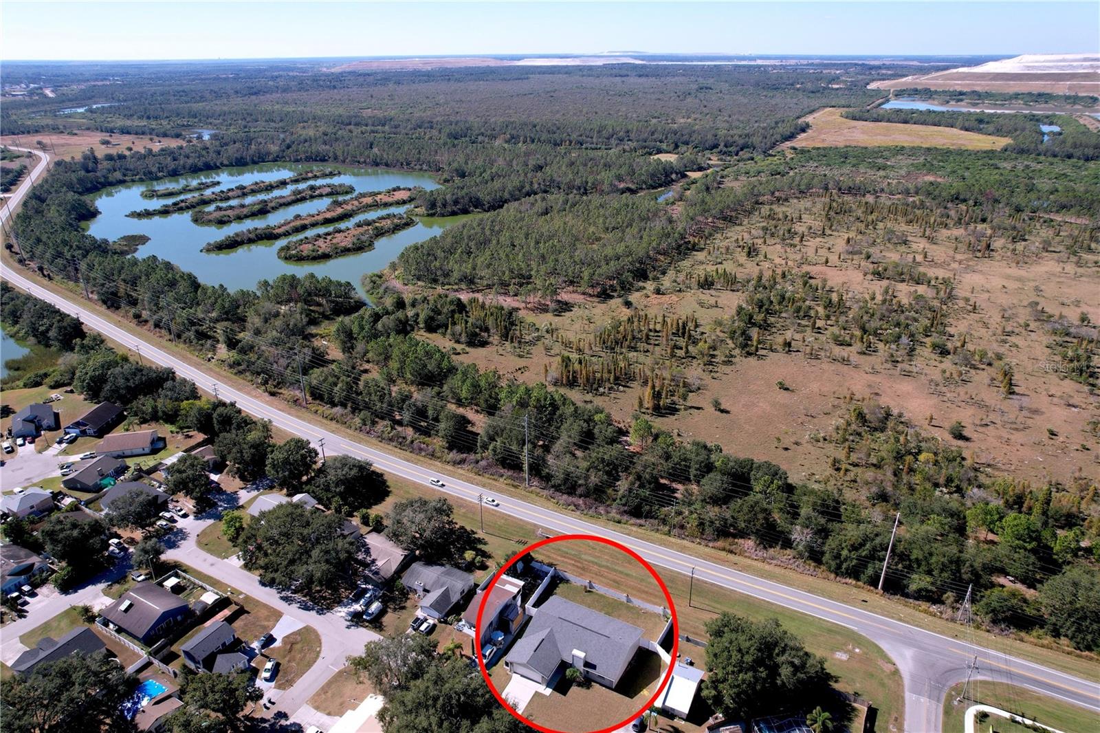 LAKES 01 - Residential