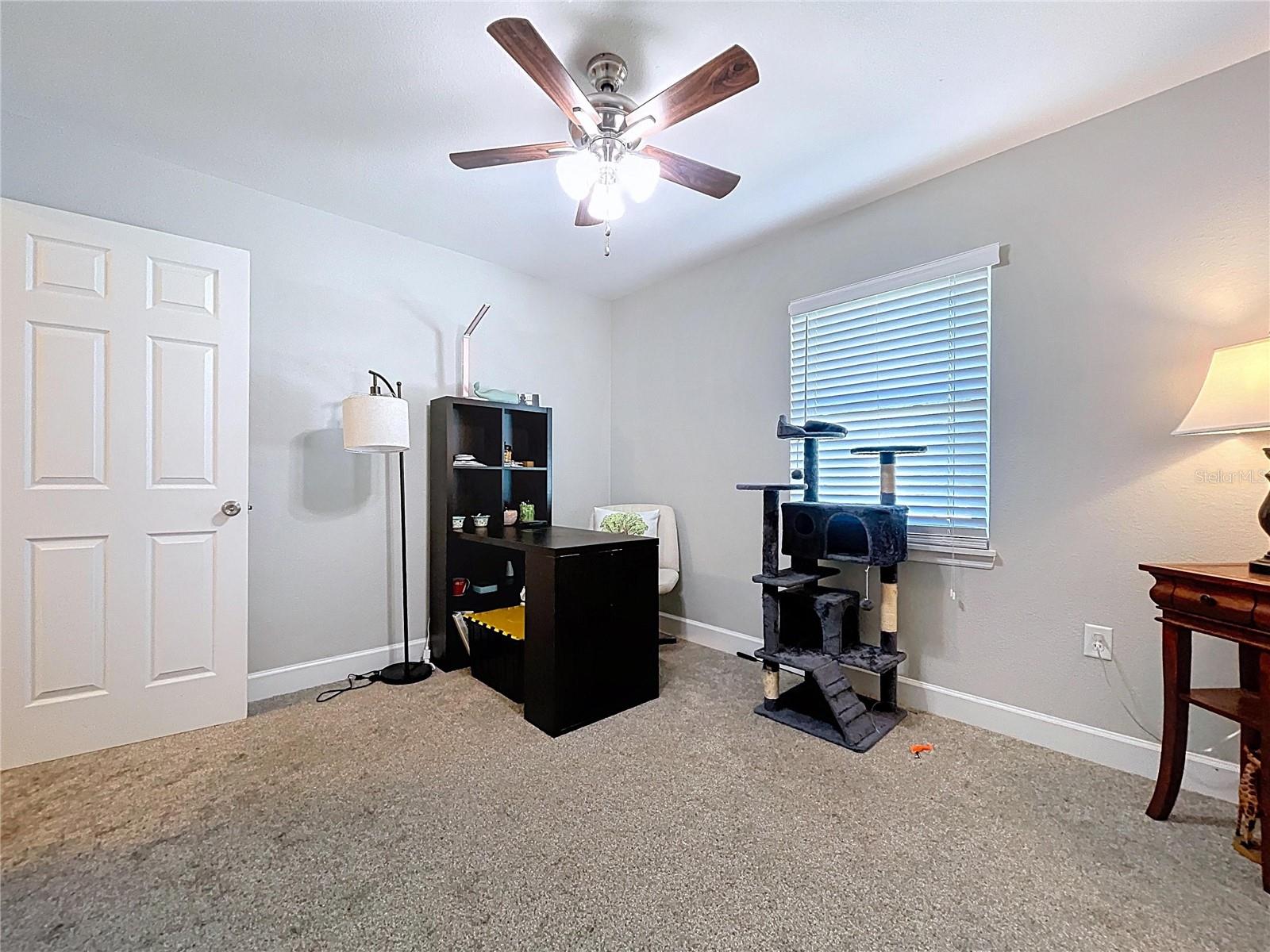 LAKES 01 - Residential