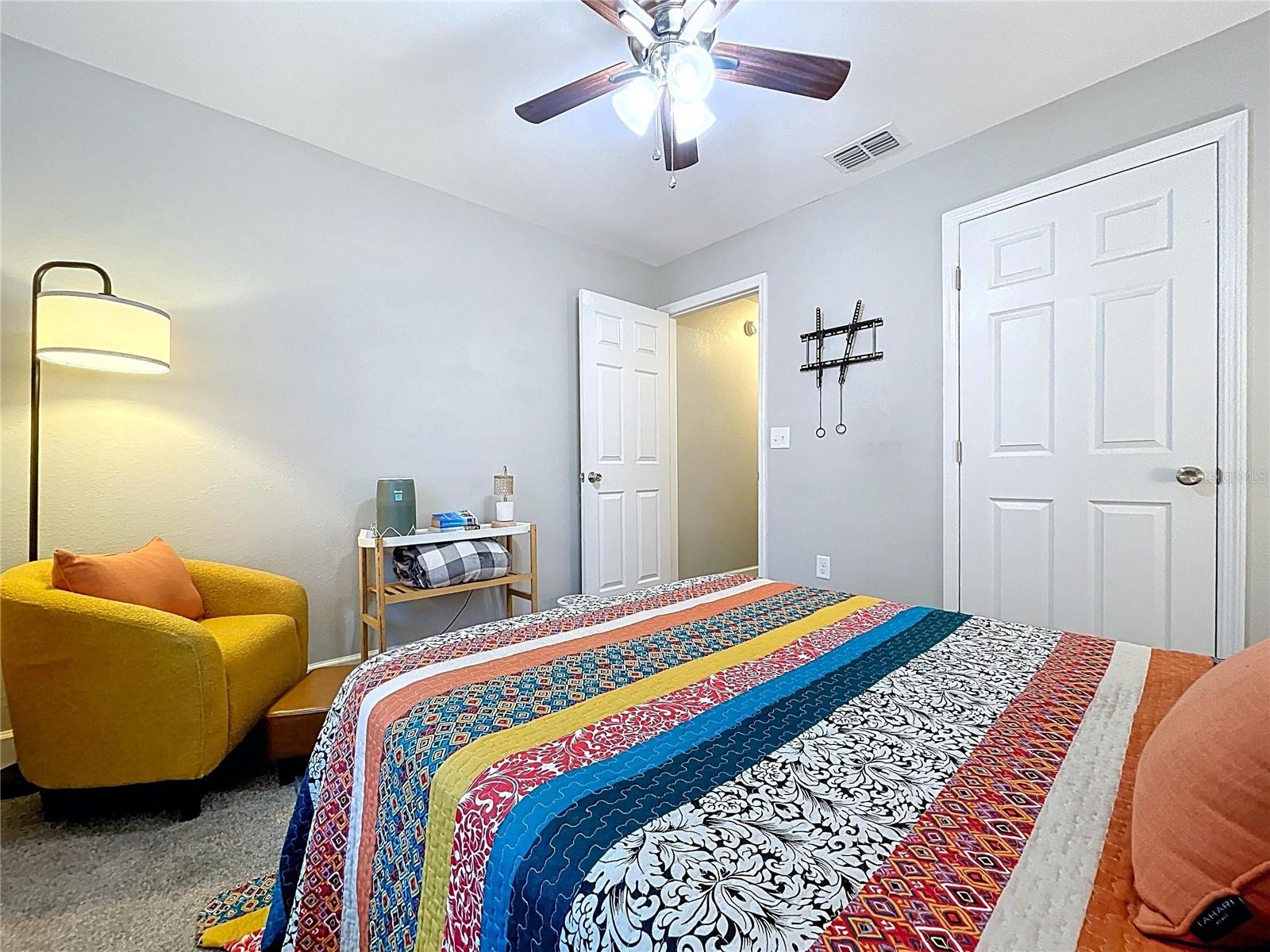 LAKES 01 - Residential