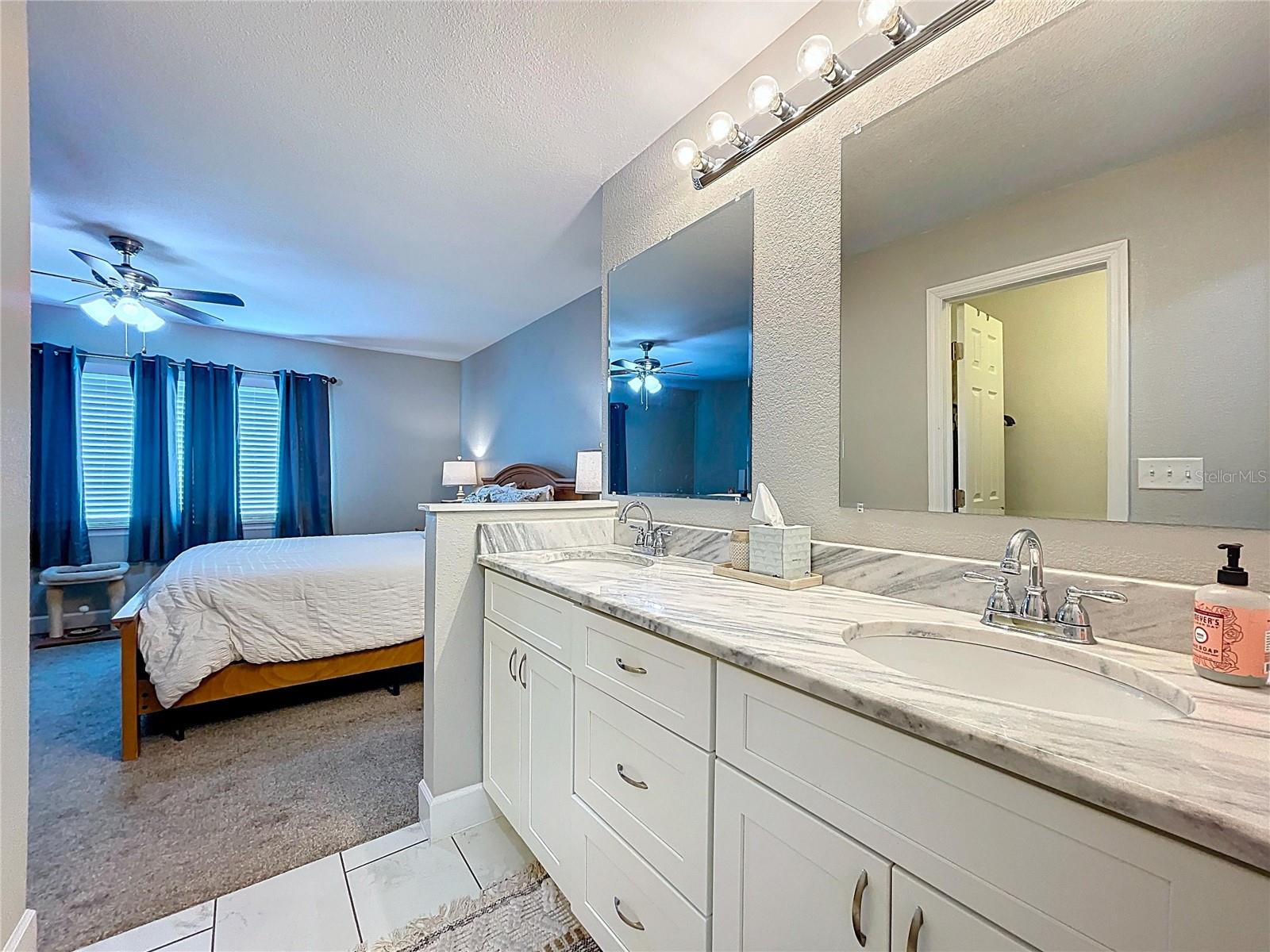 LAKES 01 - Residential