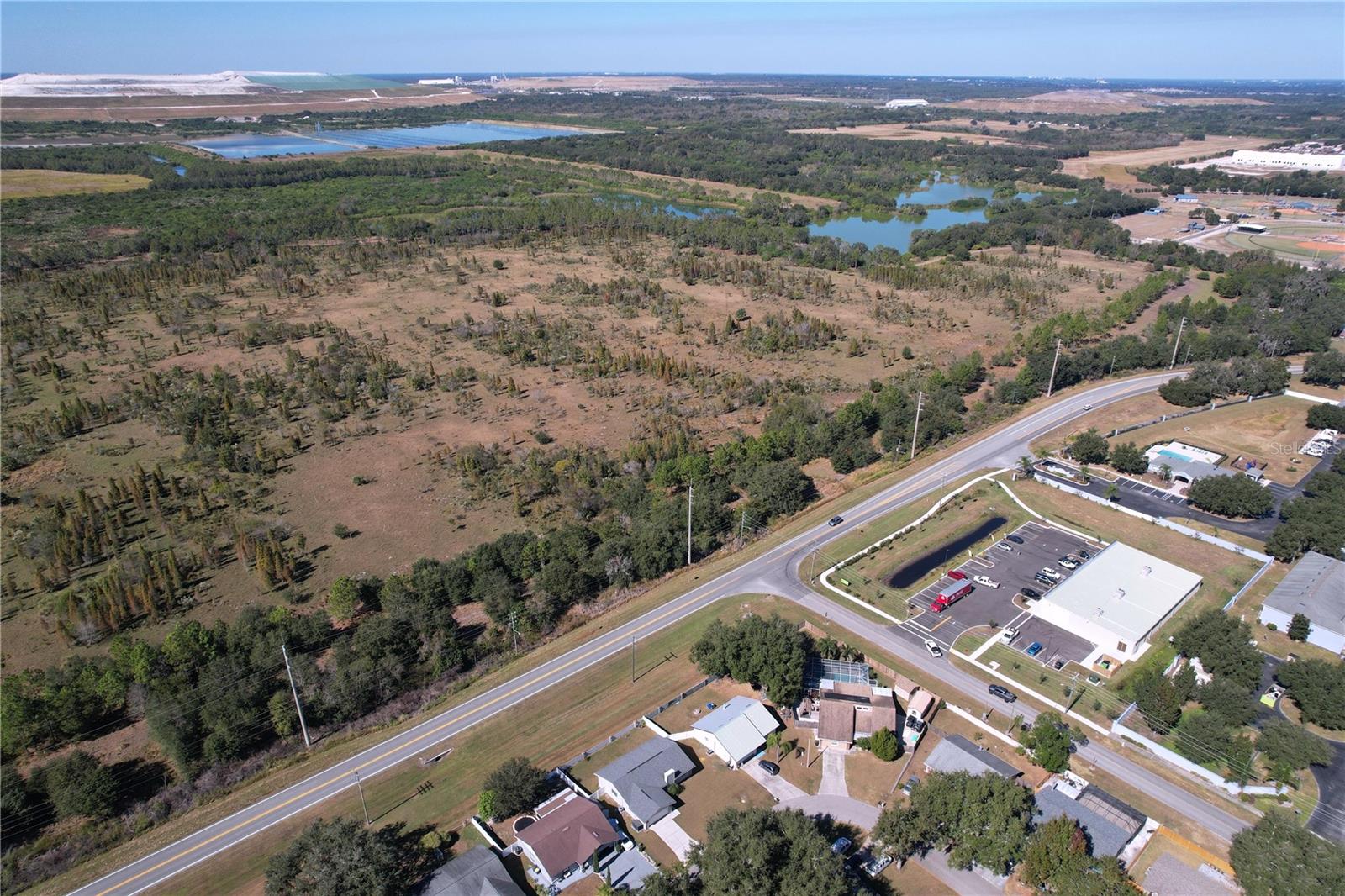 LAKES 01 - Residential