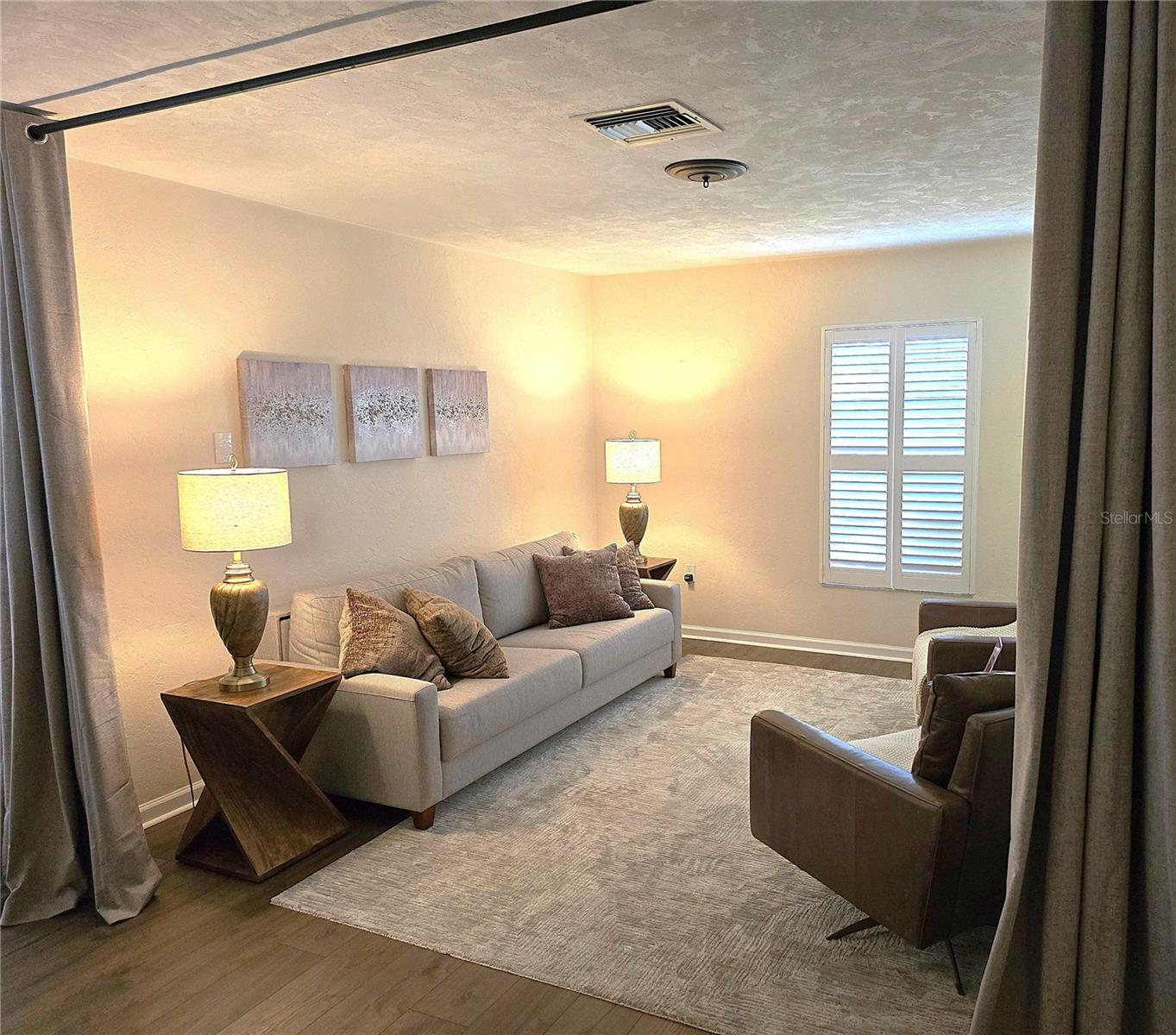 FOREST PINES 08 - Residential