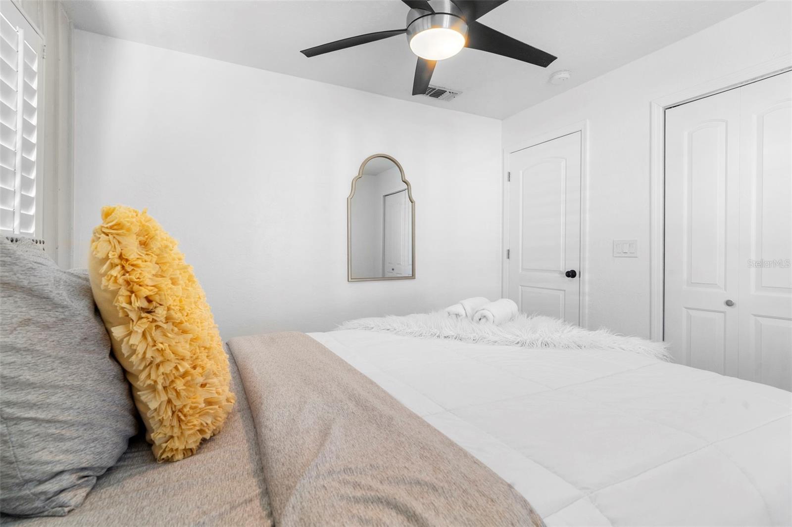 DELTONA LAKES UNIT 76 - Residential