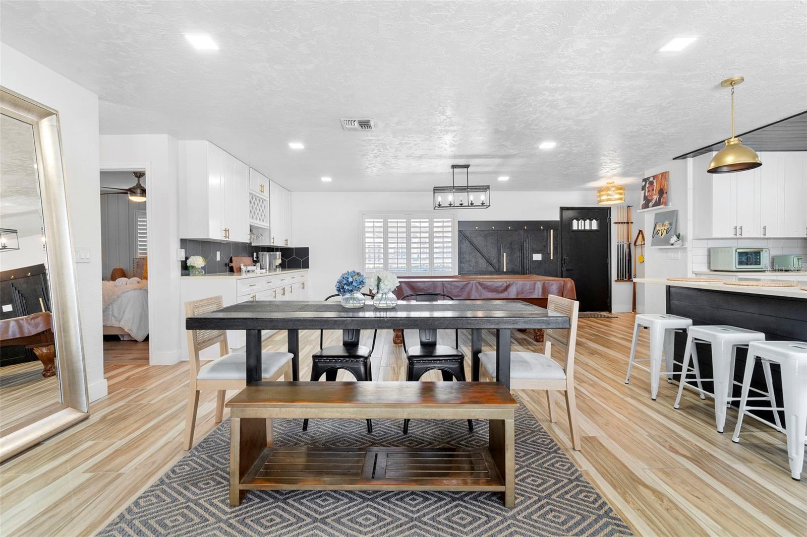 DELTONA LAKES UNIT 76 - Residential