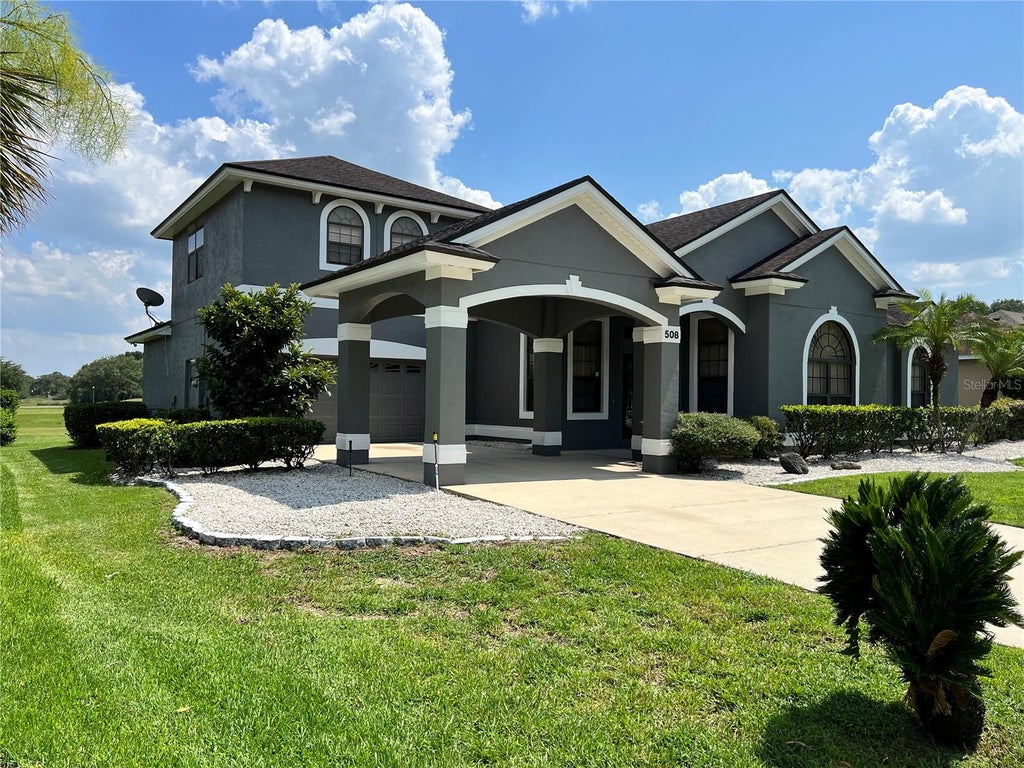 Photo of 508 Lanarkshire Place, Apopka, FL 32712 (MLS # O6419754)