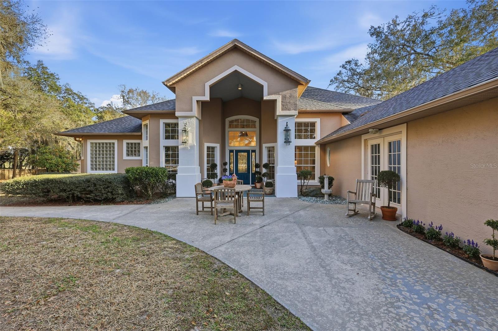 6197 LAKE WINONA ROAD