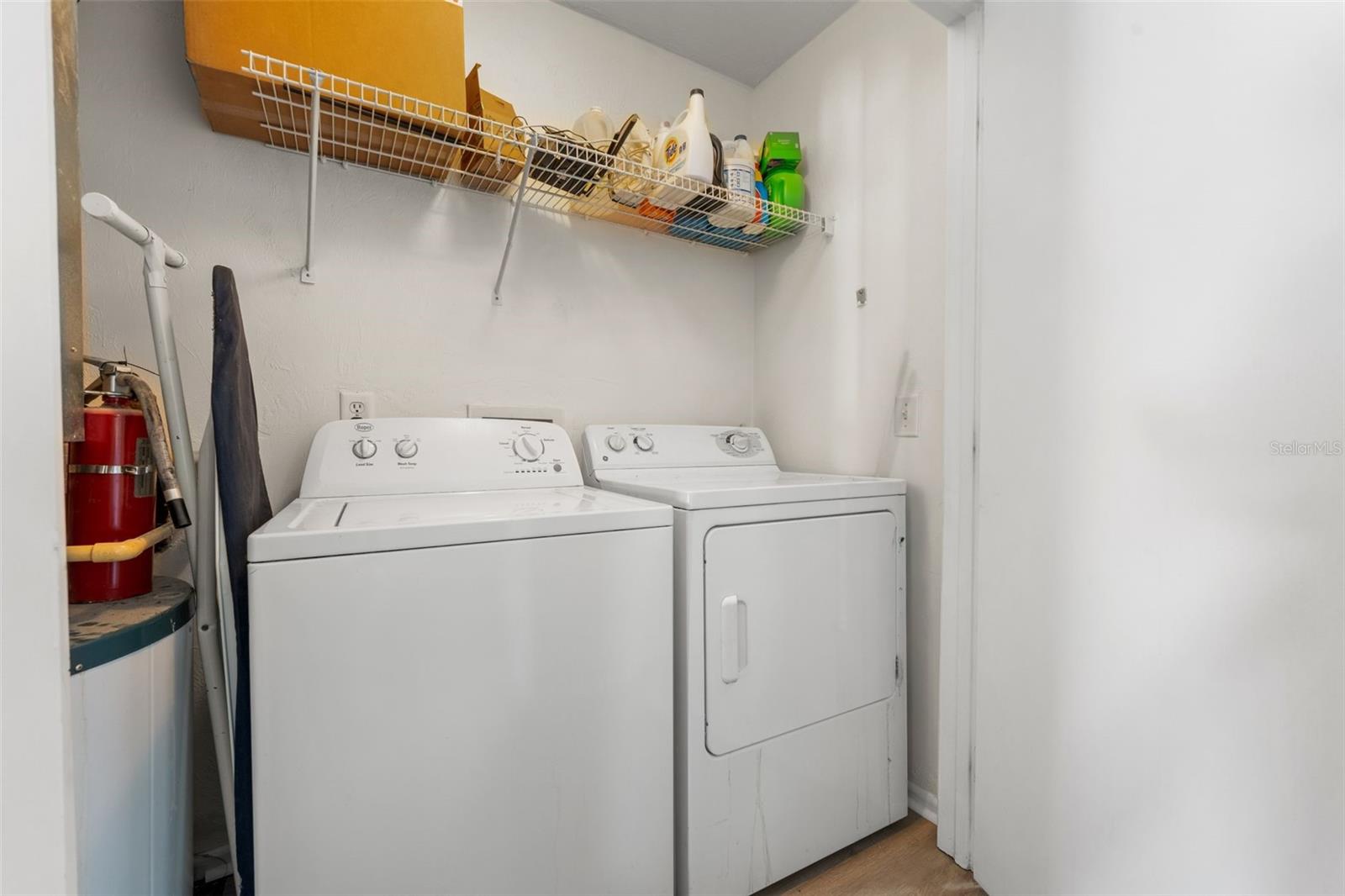 COUNTRYSIDE UNIVERSITY - Residential