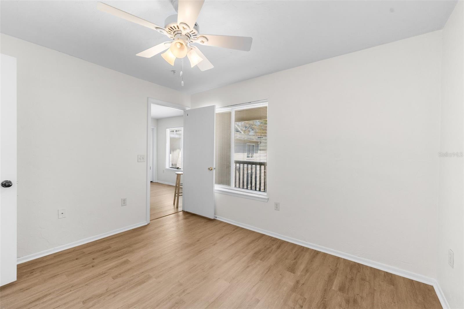 COUNTRYSIDE UNIVERSITY - Residential