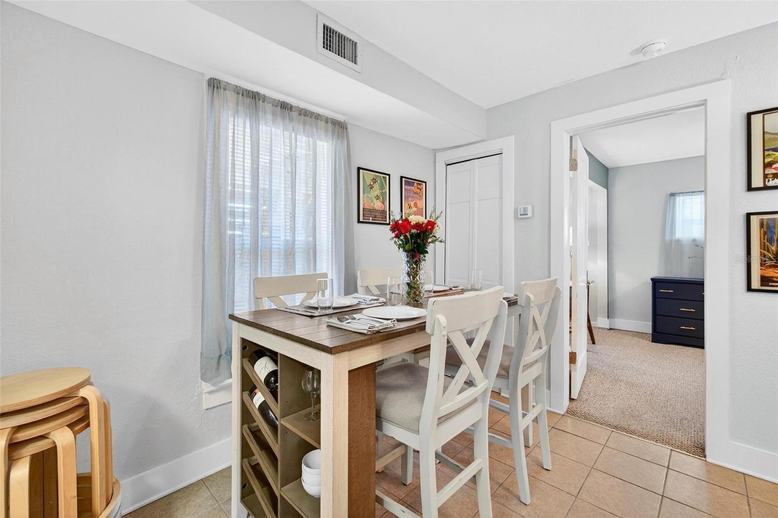 TAYLORS SUB - Residential Lease