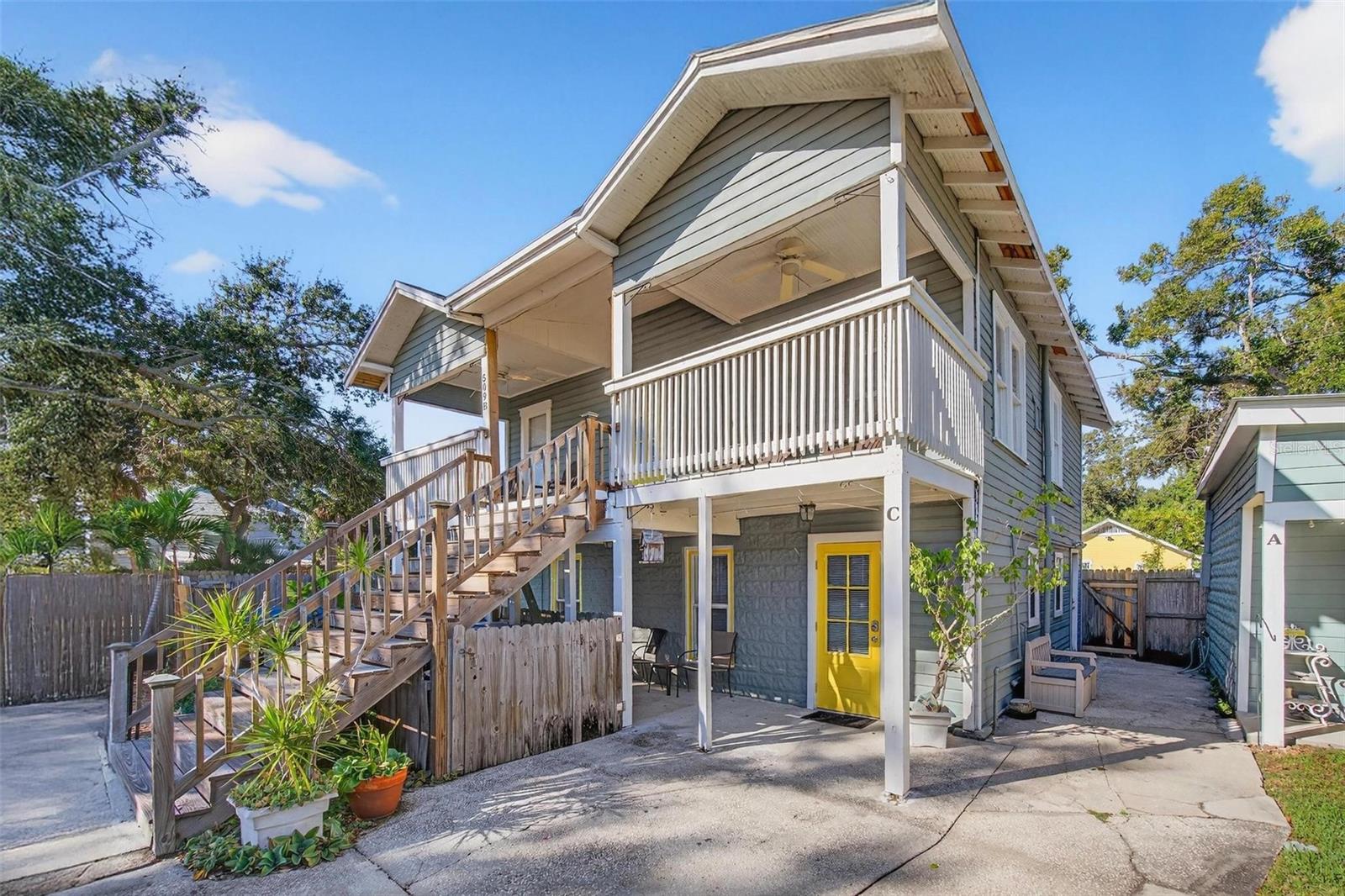 TAYLORS SUB - Residential Lease