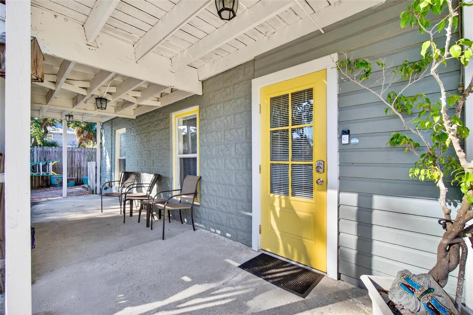 TAYLORS SUB - Residential Lease