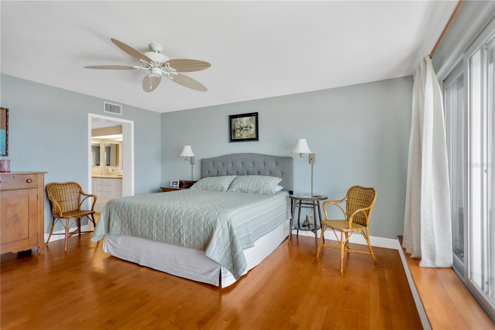 REGATTA POINTE PH I - Residential