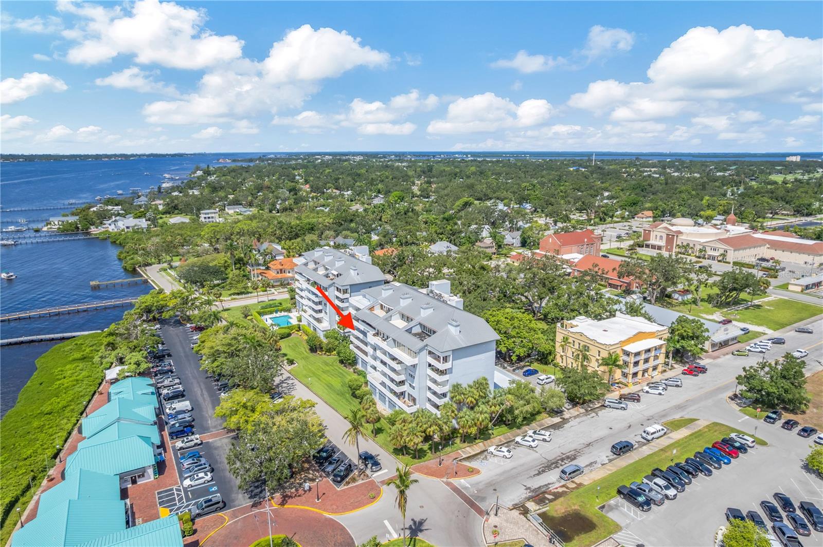 REGATTA POINTE PH I - Residential