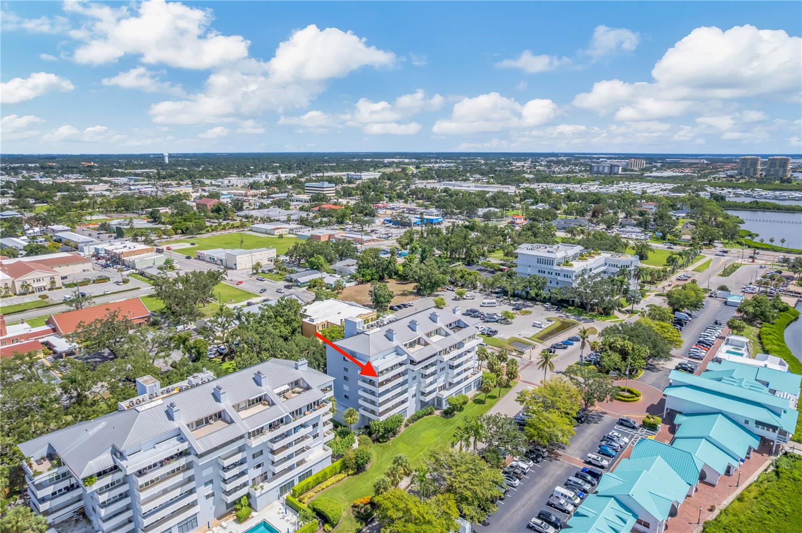 REGATTA POINTE PH I - Residential