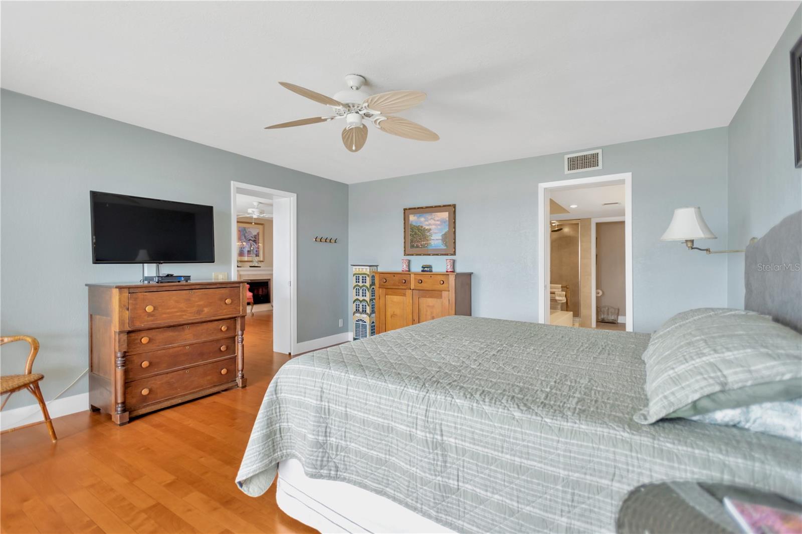 REGATTA POINTE PH I - Residential
