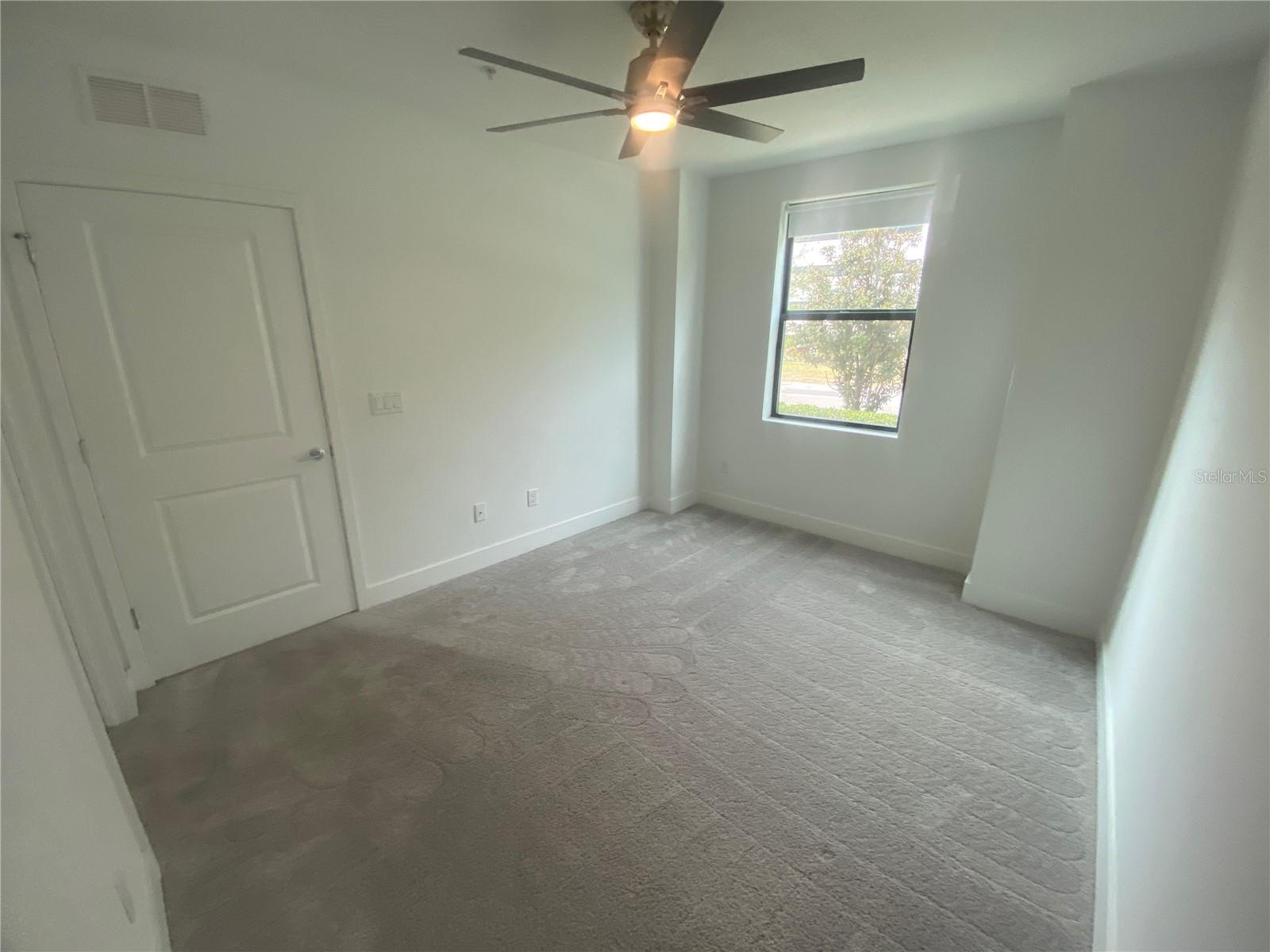 WESTSHORE VILLAGE TWNHMS - Residential Lease