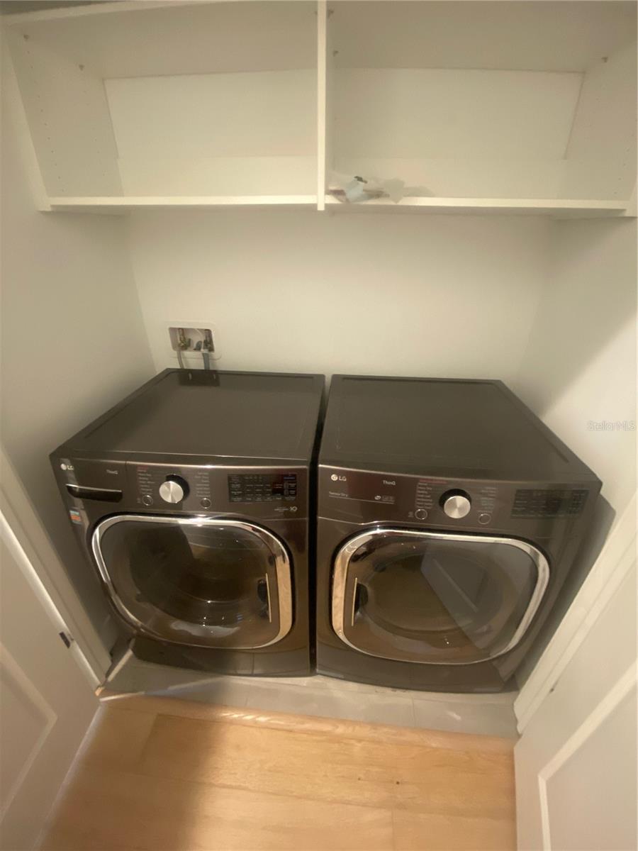 WESTSHORE VILLAGE TWNHMS - Residential Lease