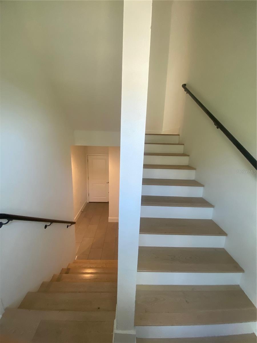 WESTSHORE VILLAGE TWNHMS - Residential Lease