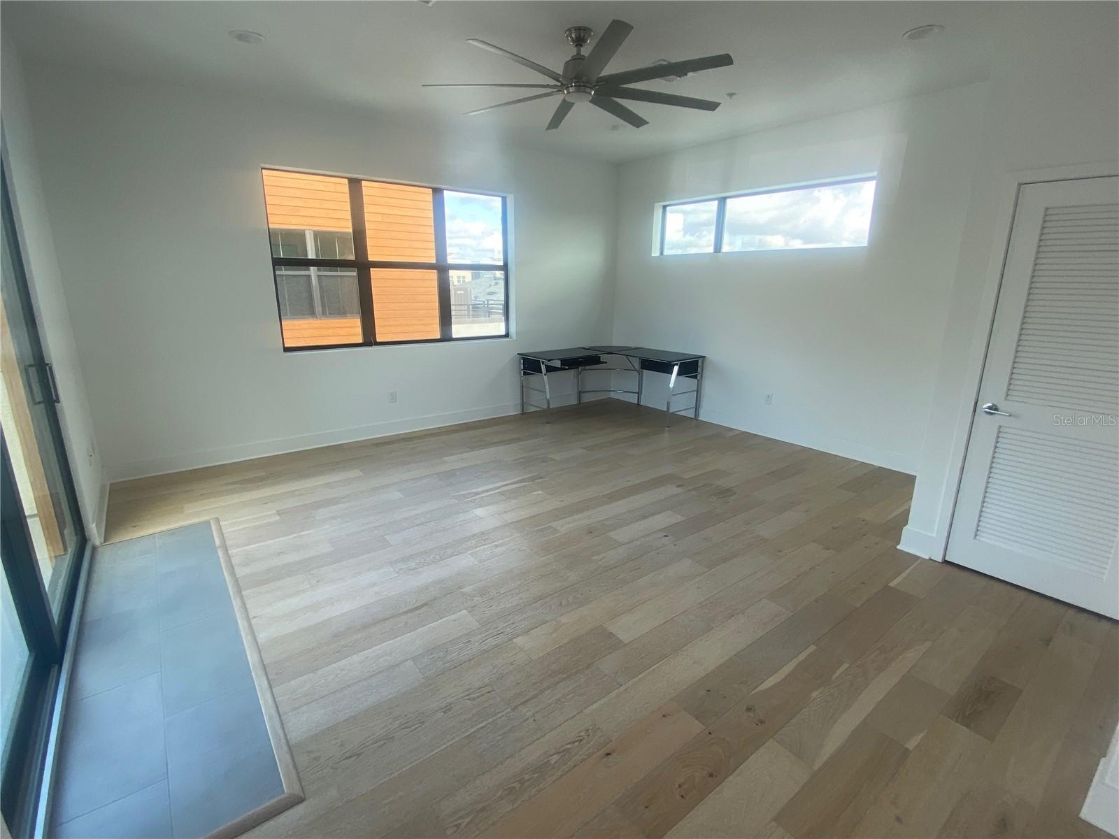 WESTSHORE VILLAGE TWNHMS - Residential Lease