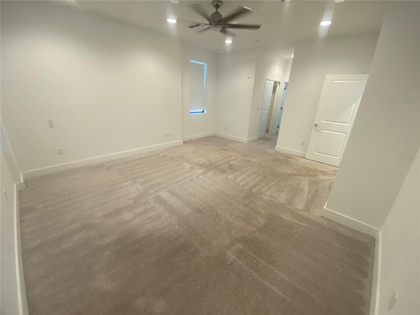 WESTSHORE VILLAGE TWNHMS - Residential Lease