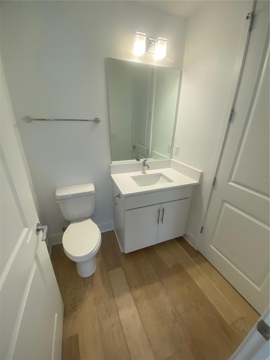 WESTSHORE VILLAGE TWNHMS - Residential Lease