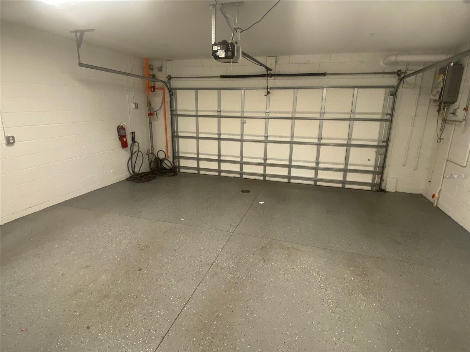 WESTSHORE VILLAGE TWNHMS - Residential Lease