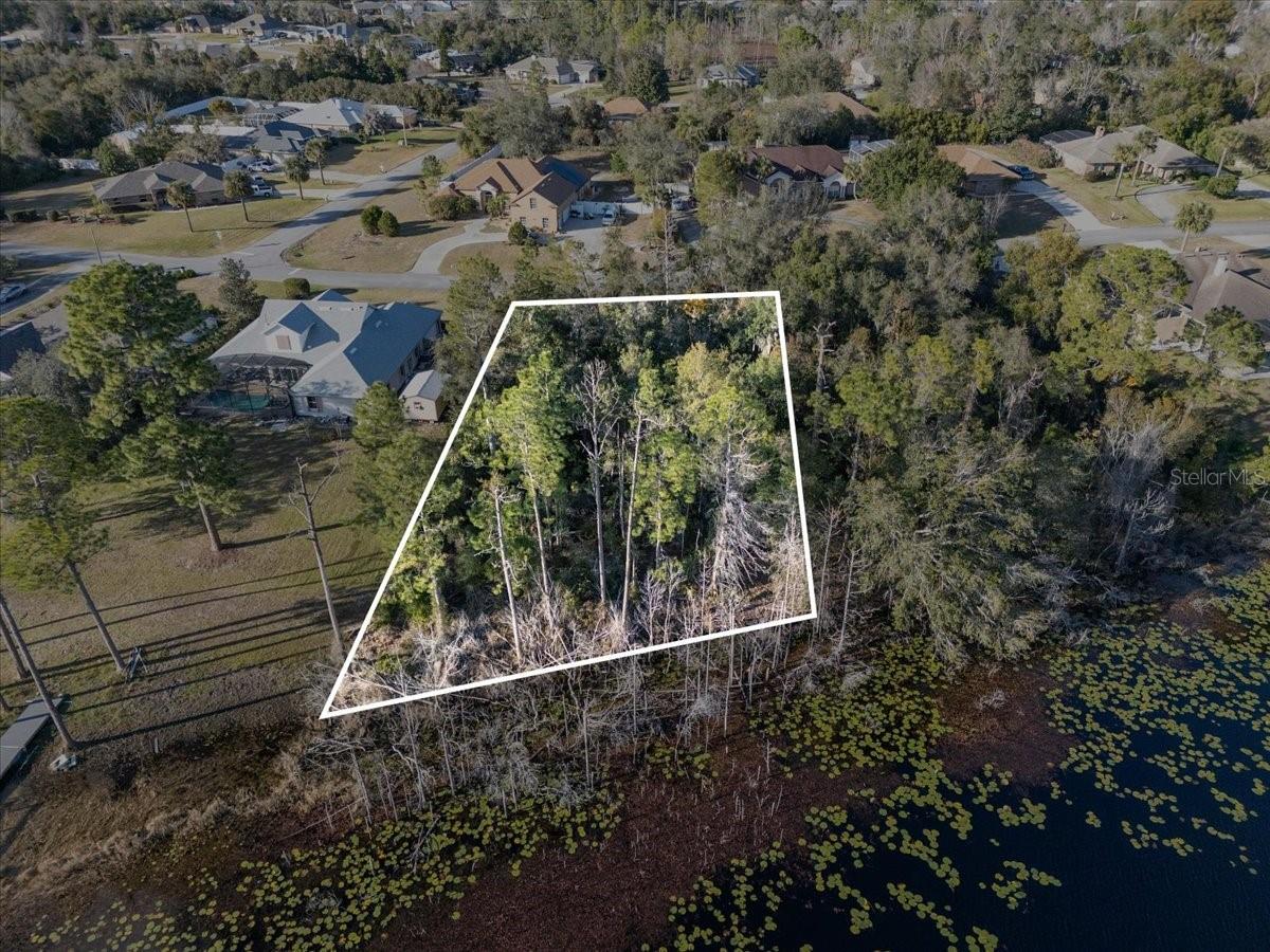 CRYSTAL LAKE ESTATES - Land