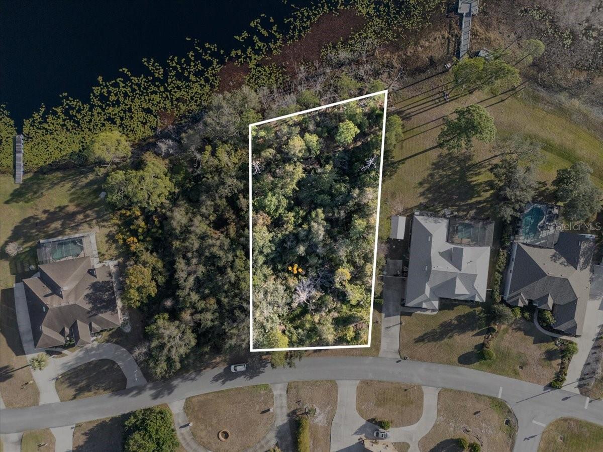 CRYSTAL LAKE ESTATES - Land