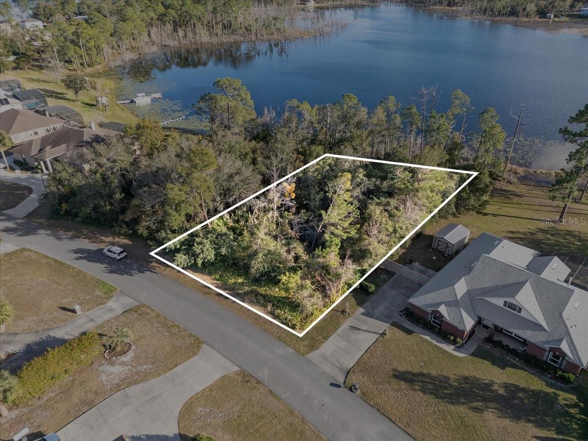 CRYSTAL LAKE ESTATES - Land