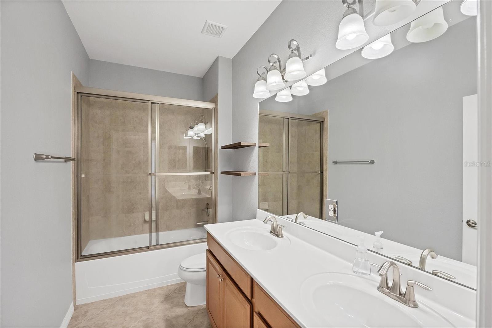 STONEYBROOK AT VENICE - Residential
