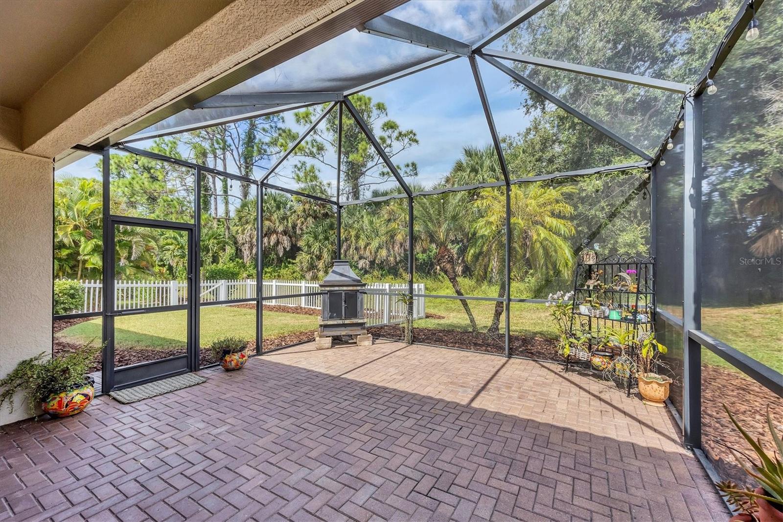 STONEYBROOK AT VENICE - Residential
