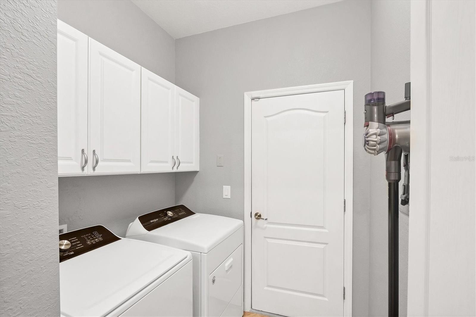 STONEYBROOK AT VENICE - Residential