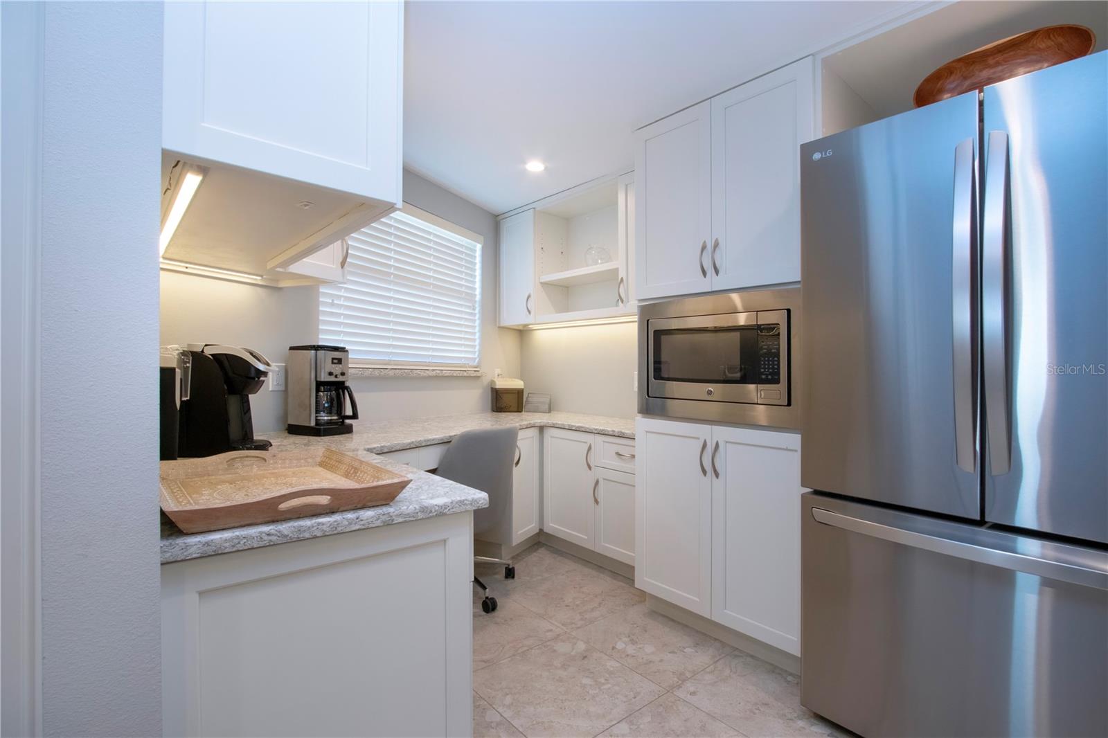 5750 MIDNIGHT PASS ROAD 203