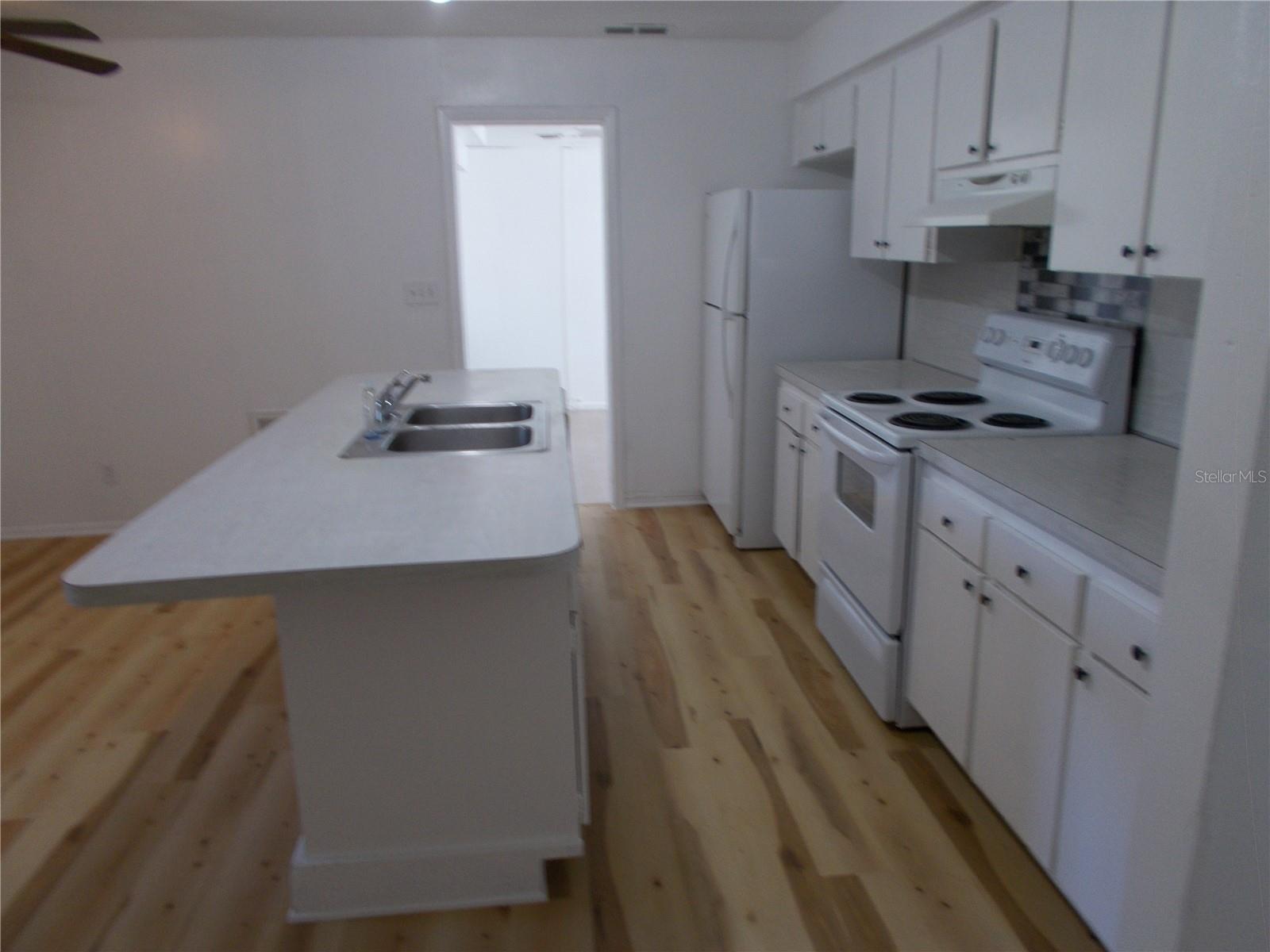 RECTORS GROVELAND 4TH ADD - Residential