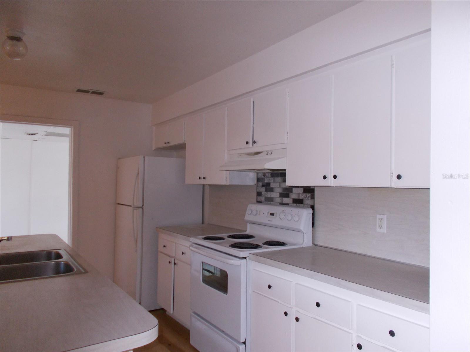 RECTORS GROVELAND 4TH ADD - Residential