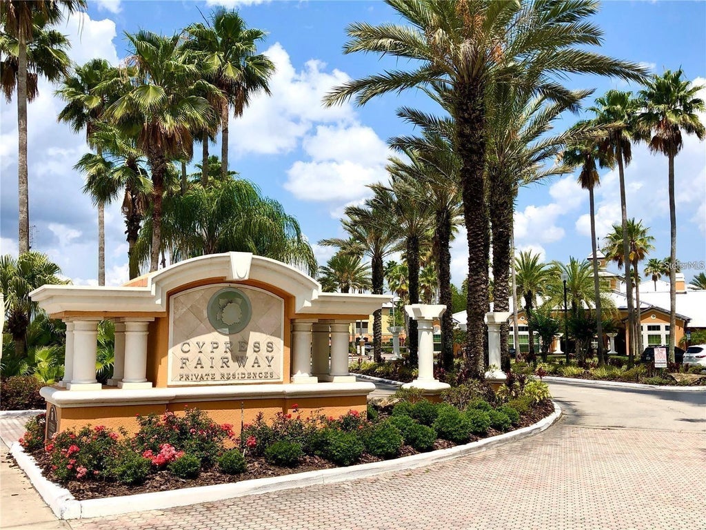Photo of 5483 Vineland Road #10304, Orlando, FL 32811 (MLS # O6433483)