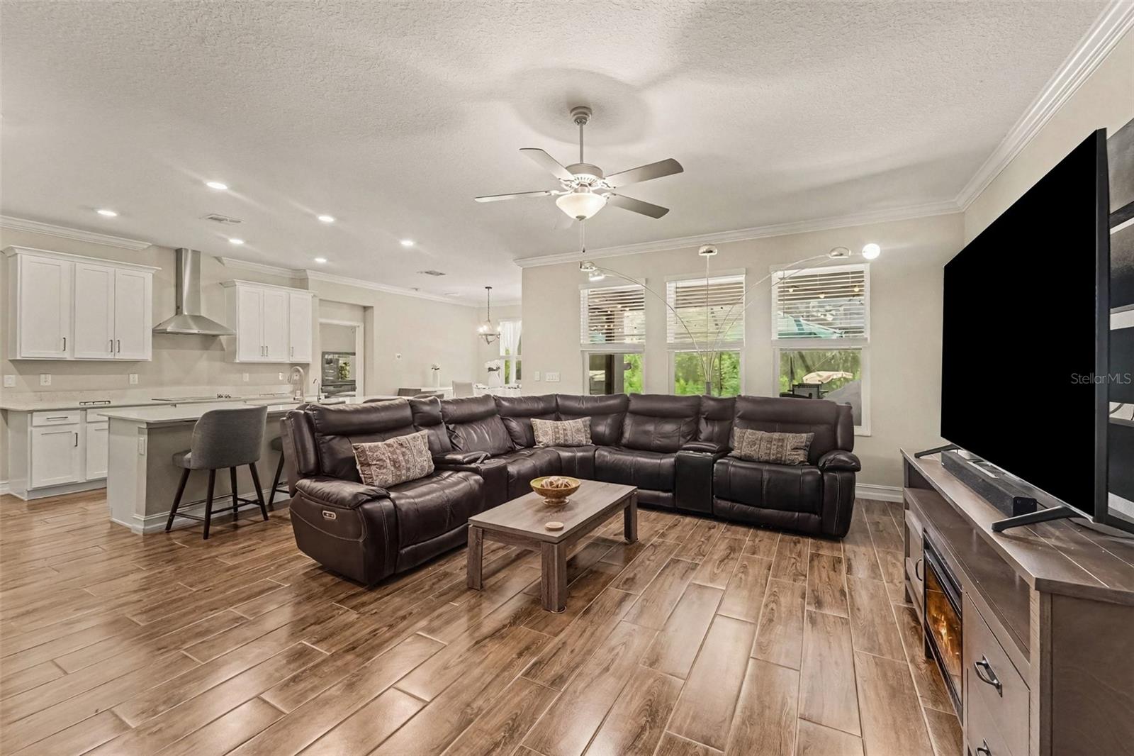 21590 VIOLET PERIWINKLE DRIVE