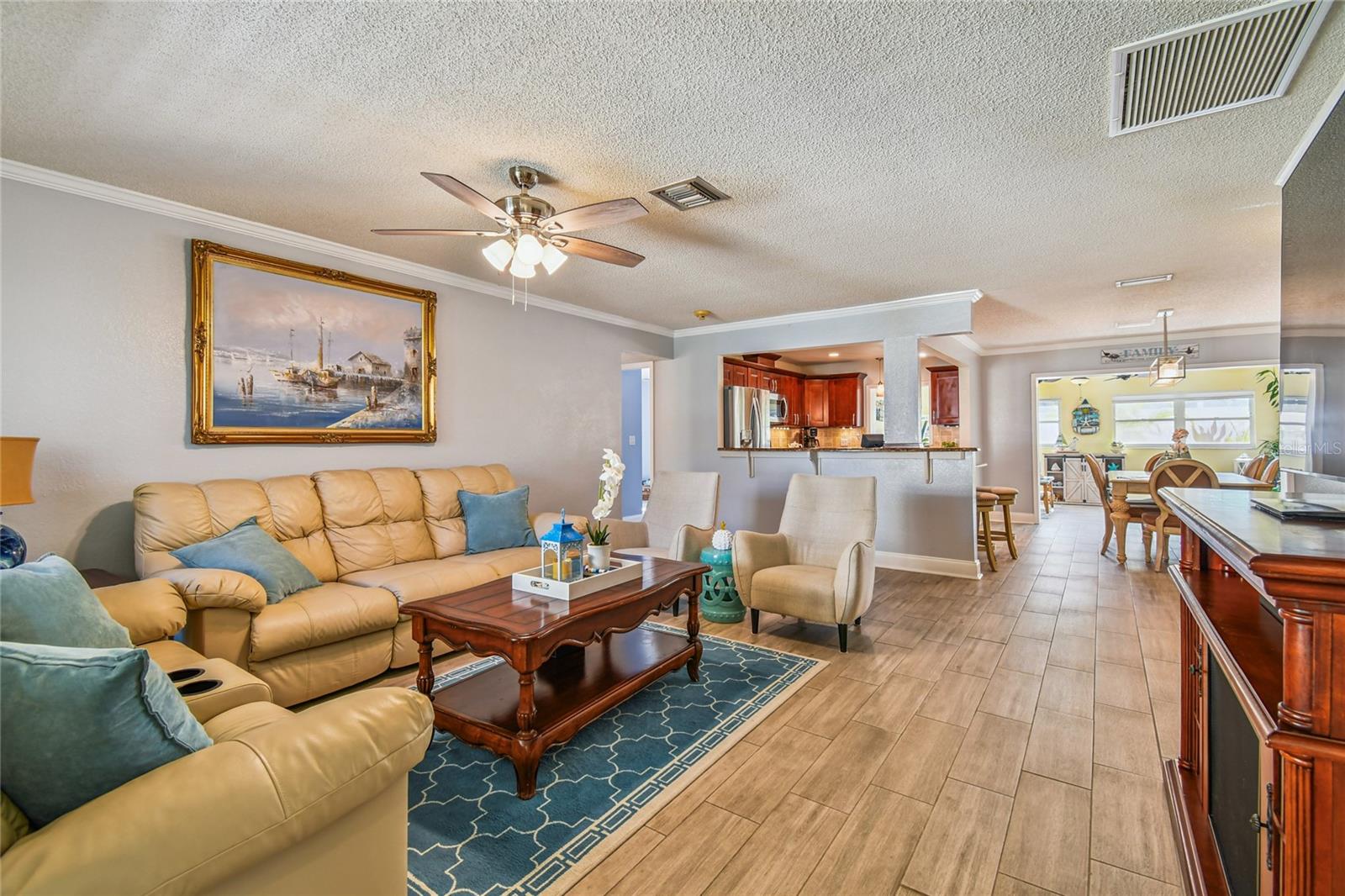 1437 COTTONWOOD TERRACE