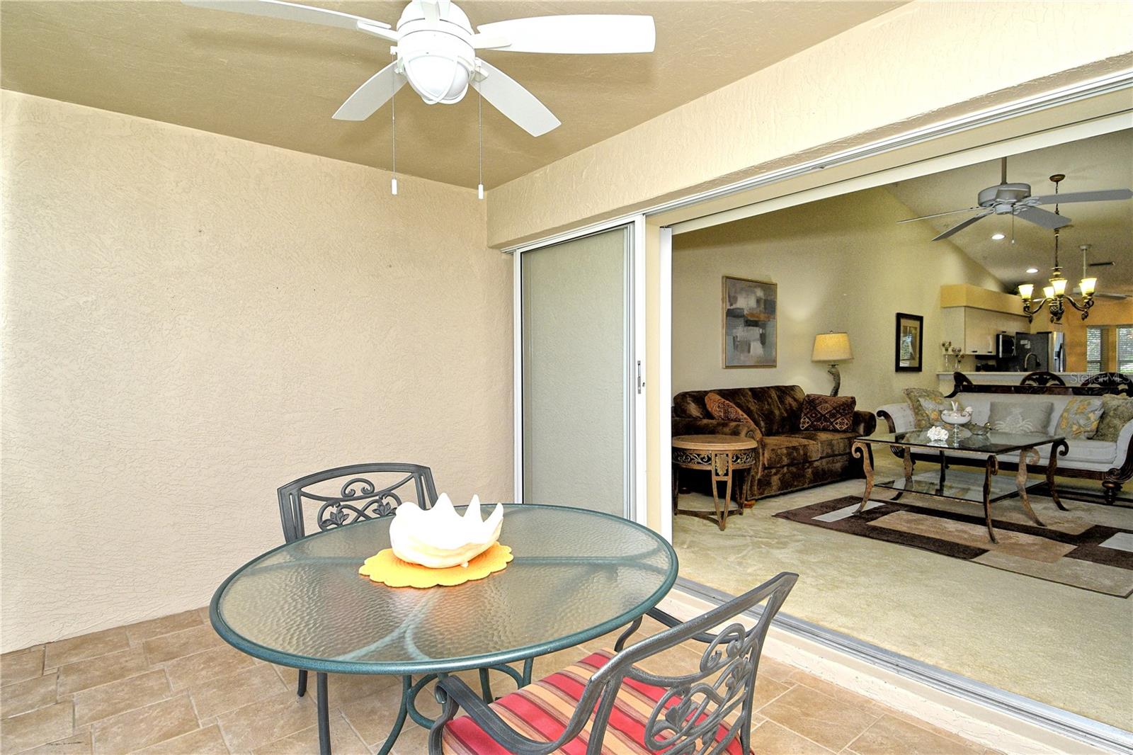 HERITAGE OAKS GOLF & COUNTRY CLUB - Residential