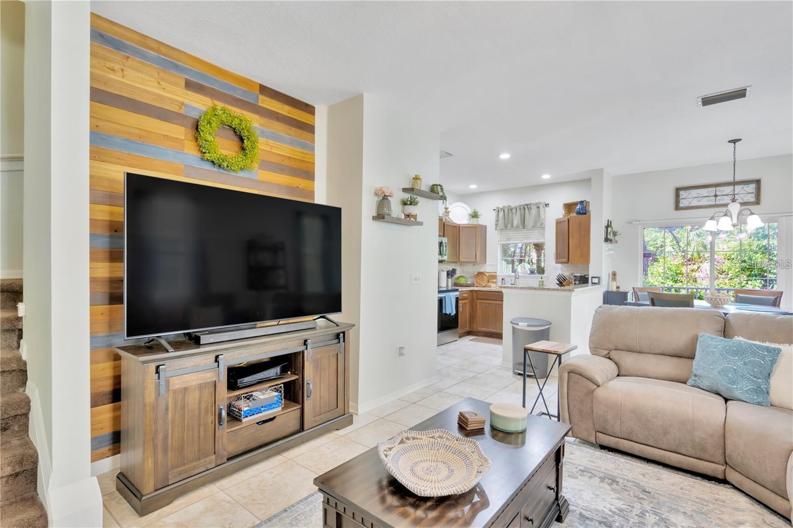 EAGLE PALM PH 2 - Residential Lease