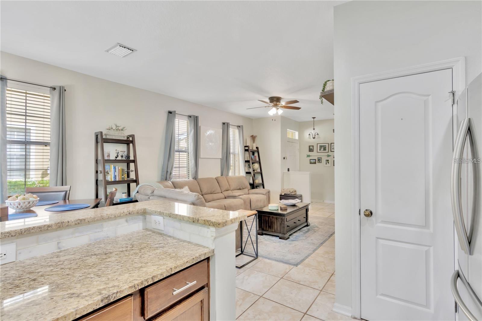 EAGLE PALM PH 2 - Residential Lease