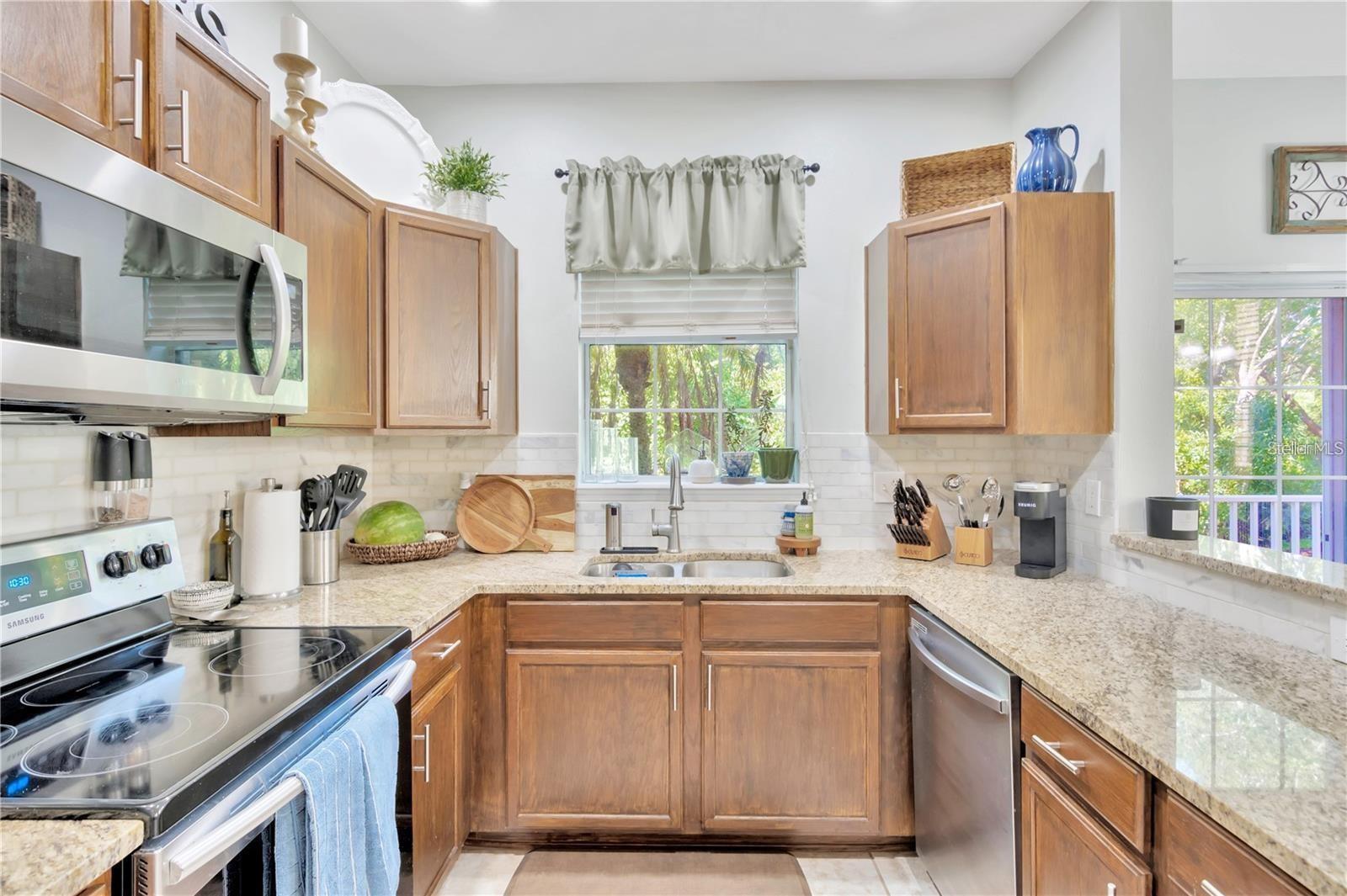 EAGLE PALM PH 2 - Residential Lease