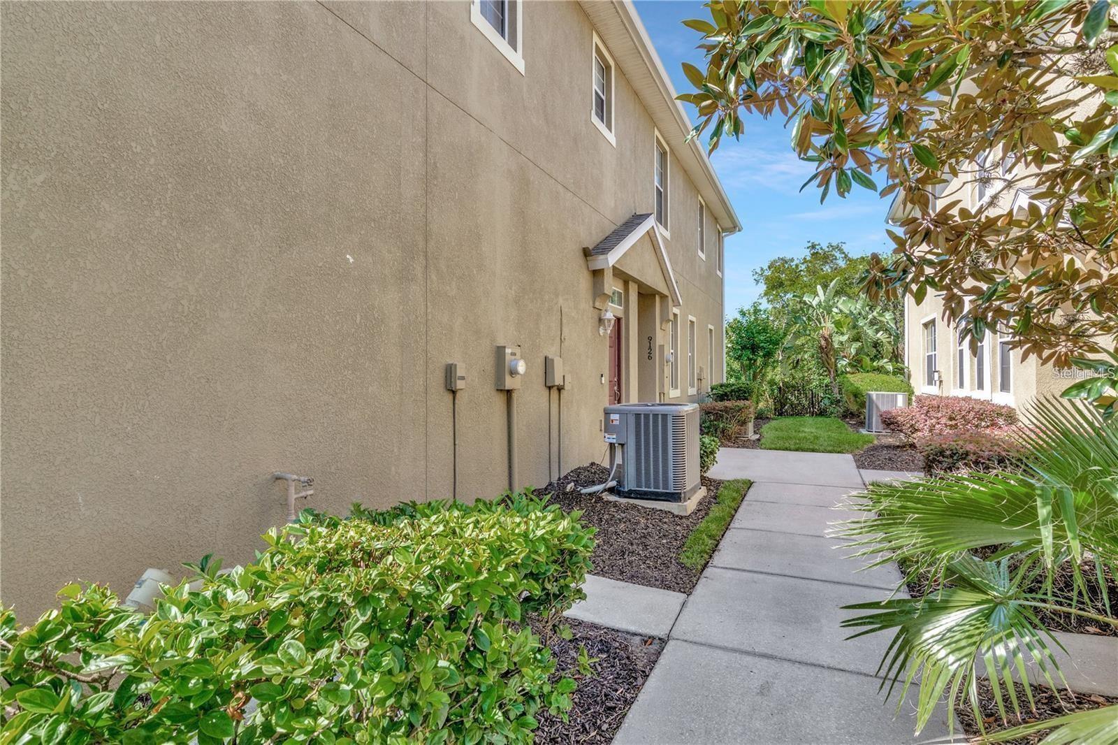 EAGLE PALM PH 2 - Residential Lease