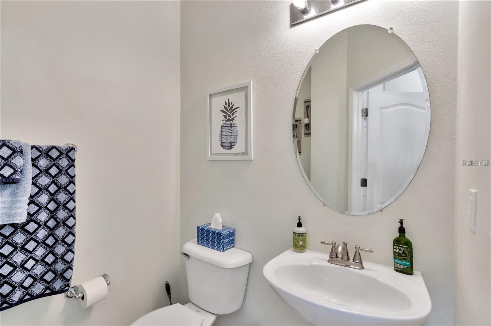 EAGLE PALM PH 2 - Residential Lease