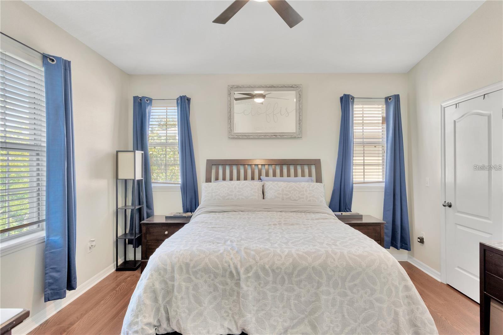 EAGLE PALM PH 2 - Residential Lease